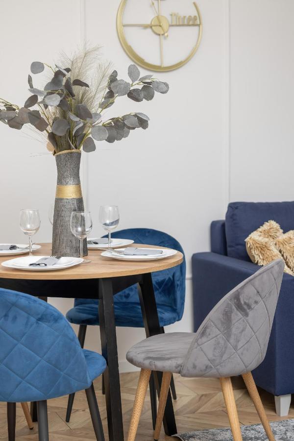 Beautiful One Bedroom Apartment Zamkowa By Rent Like Home Gdańsk Buitenkant foto