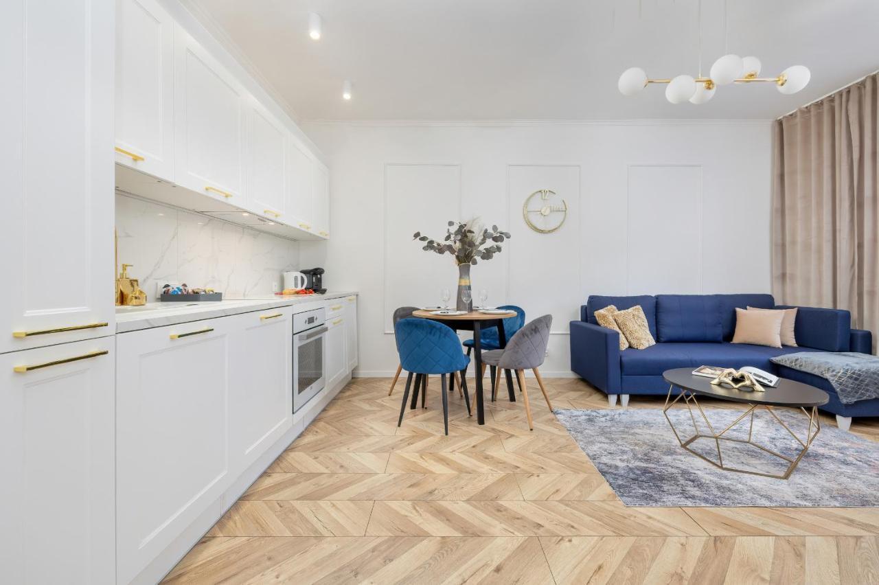 Beautiful One Bedroom Apartment Zamkowa By Rent Like Home Gdańsk Buitenkant foto